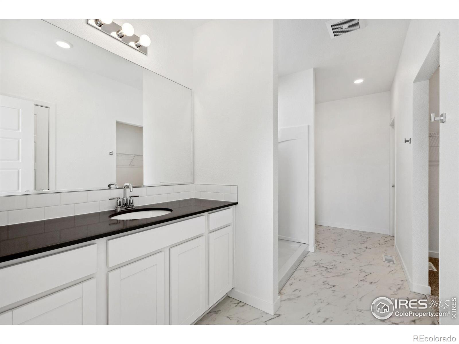 MLS Image #12 for 3704  kenai street,evans, Colorado