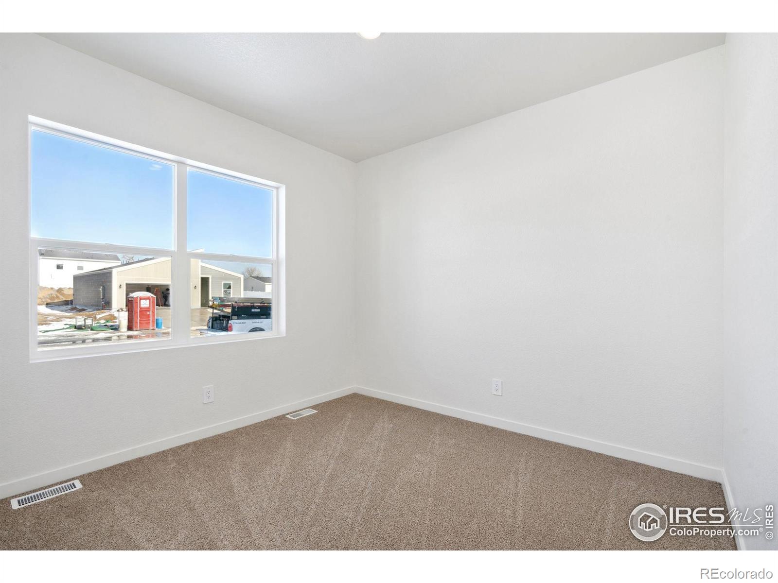 MLS Image #7 for 3704  kenai street,evans, Colorado