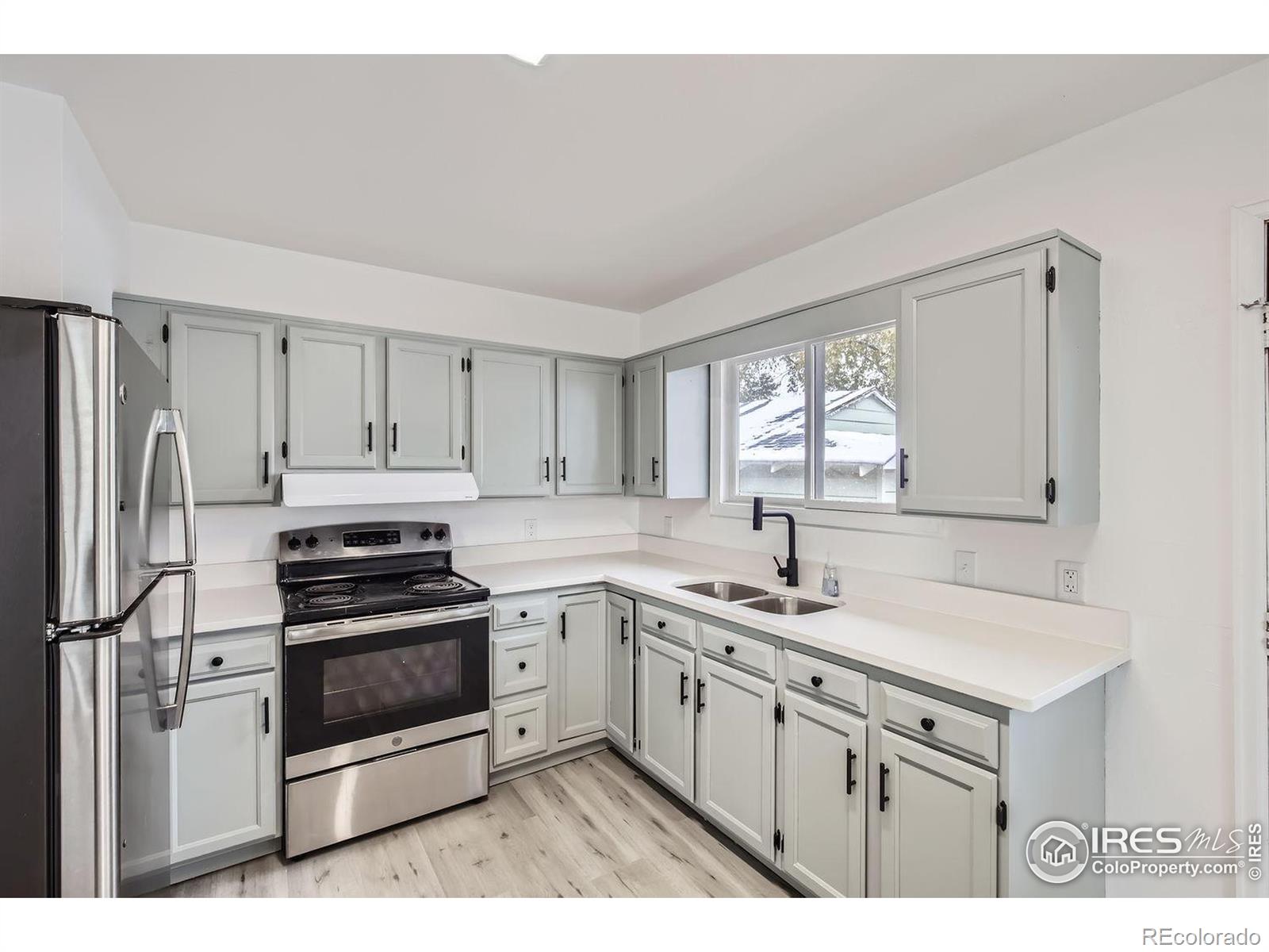 MLS Image #3 for 224 n 2nd street,berthoud, Colorado
