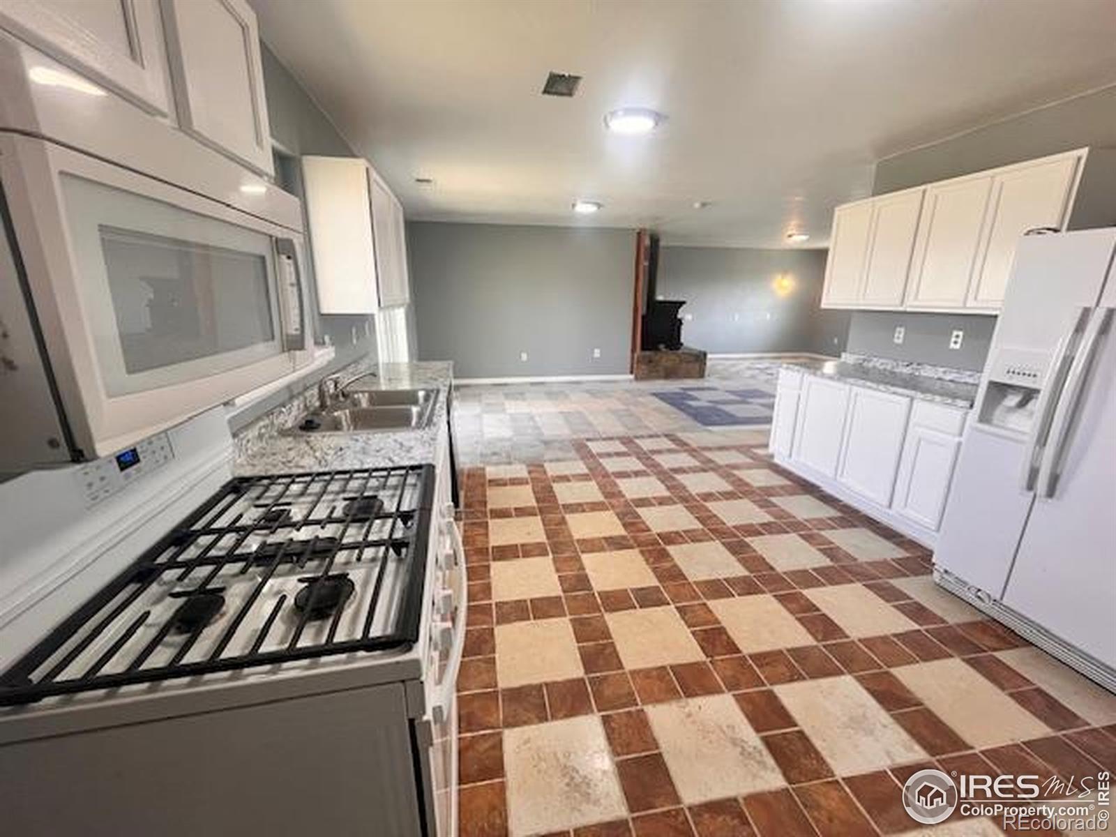MLS Image #10 for 18542  county road 8 ,wiggins, Colorado