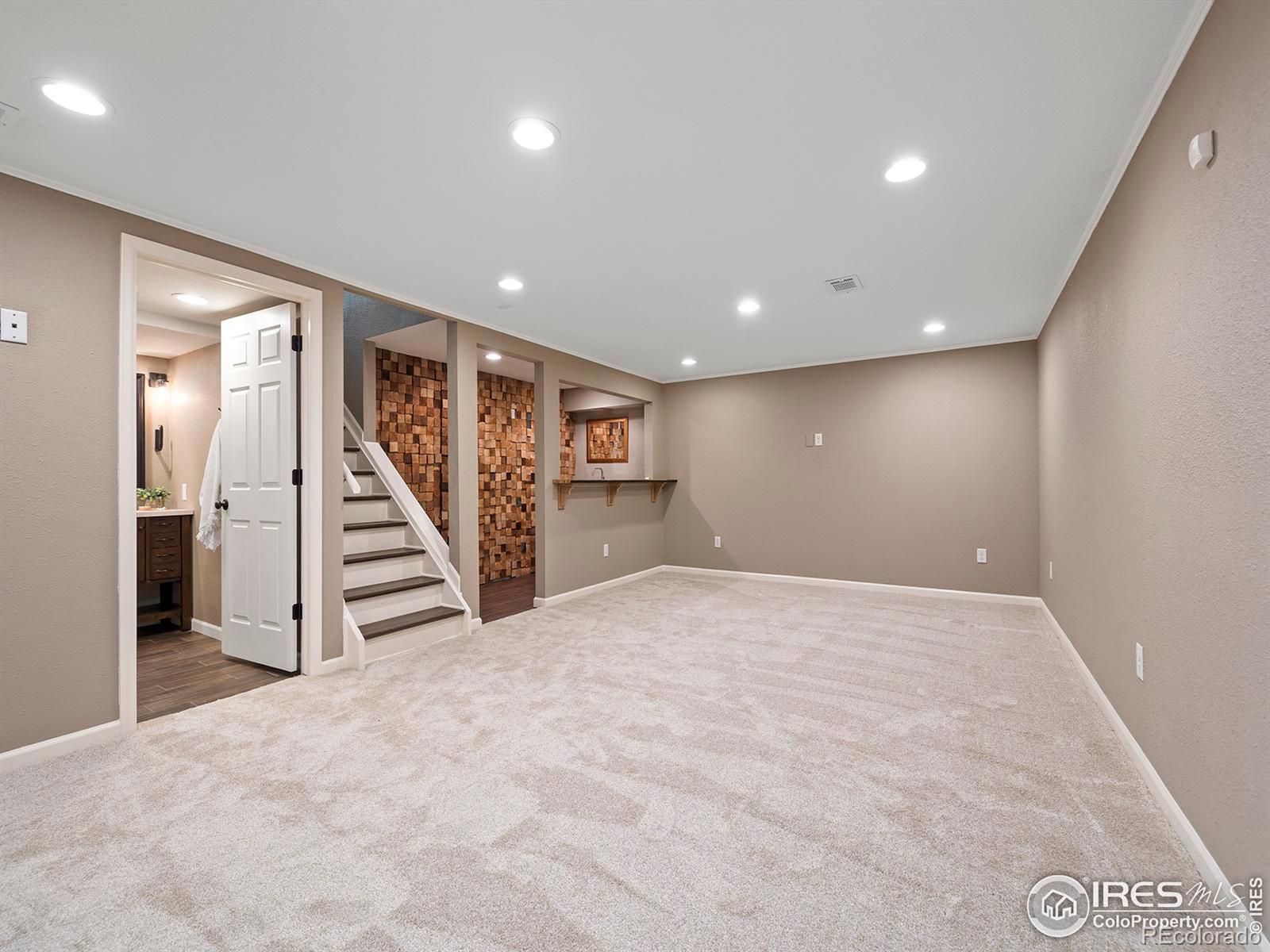 MLS Image #27 for 3024  stanford road,fort collins, Colorado