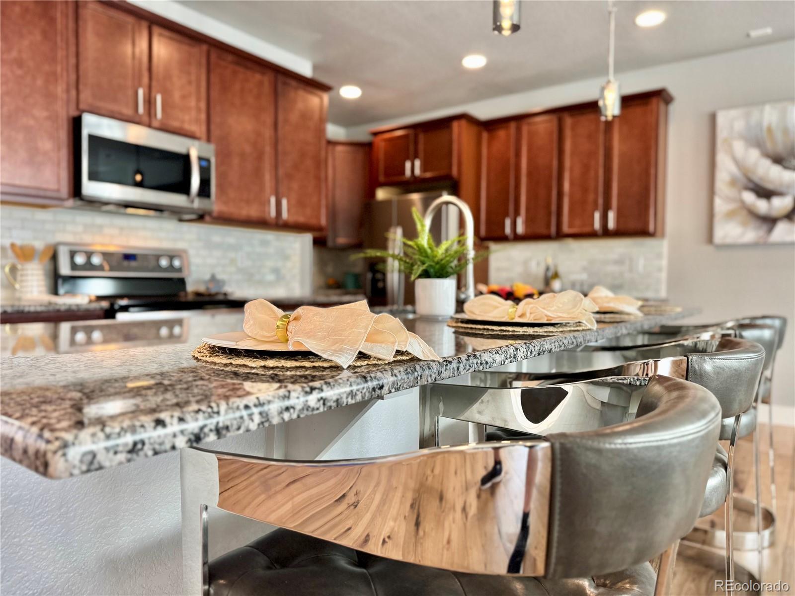 MLS Image #11 for 17630 w 94th drive,arvada, Colorado