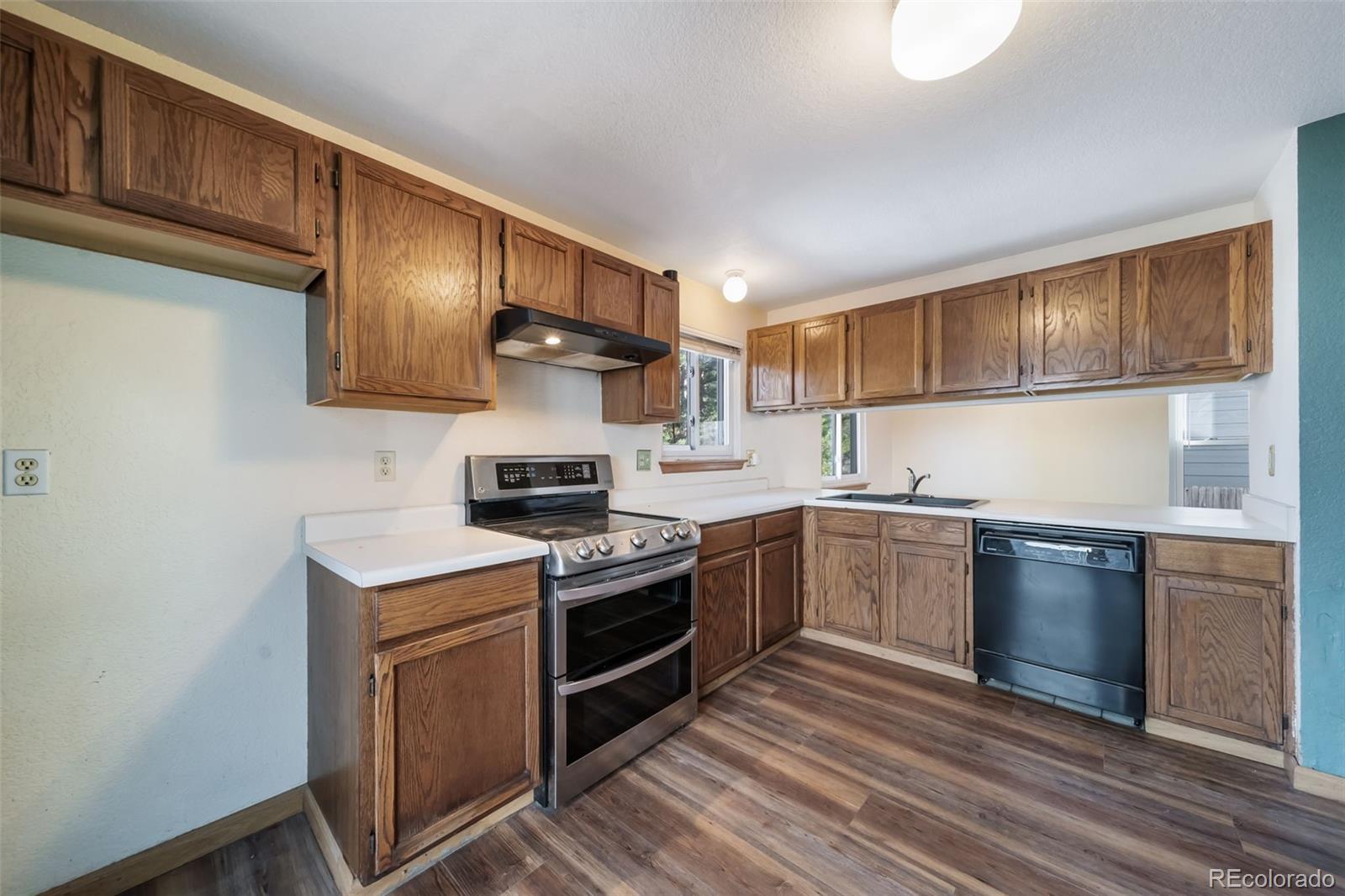 MLS Image #11 for 5388 s xenophon way,littleton, Colorado