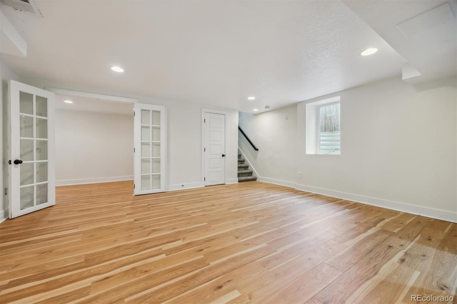 MLS Image #25 for 1565  hudson street,denver, Colorado