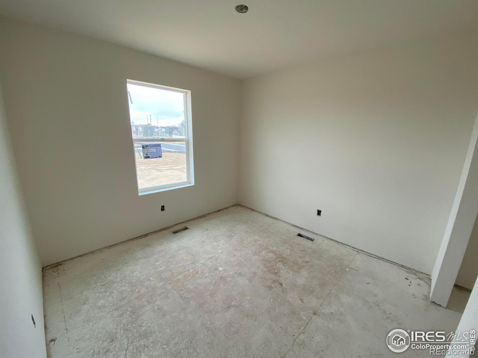 MLS Image #7 for 3805  kobuk street,evans, Colorado