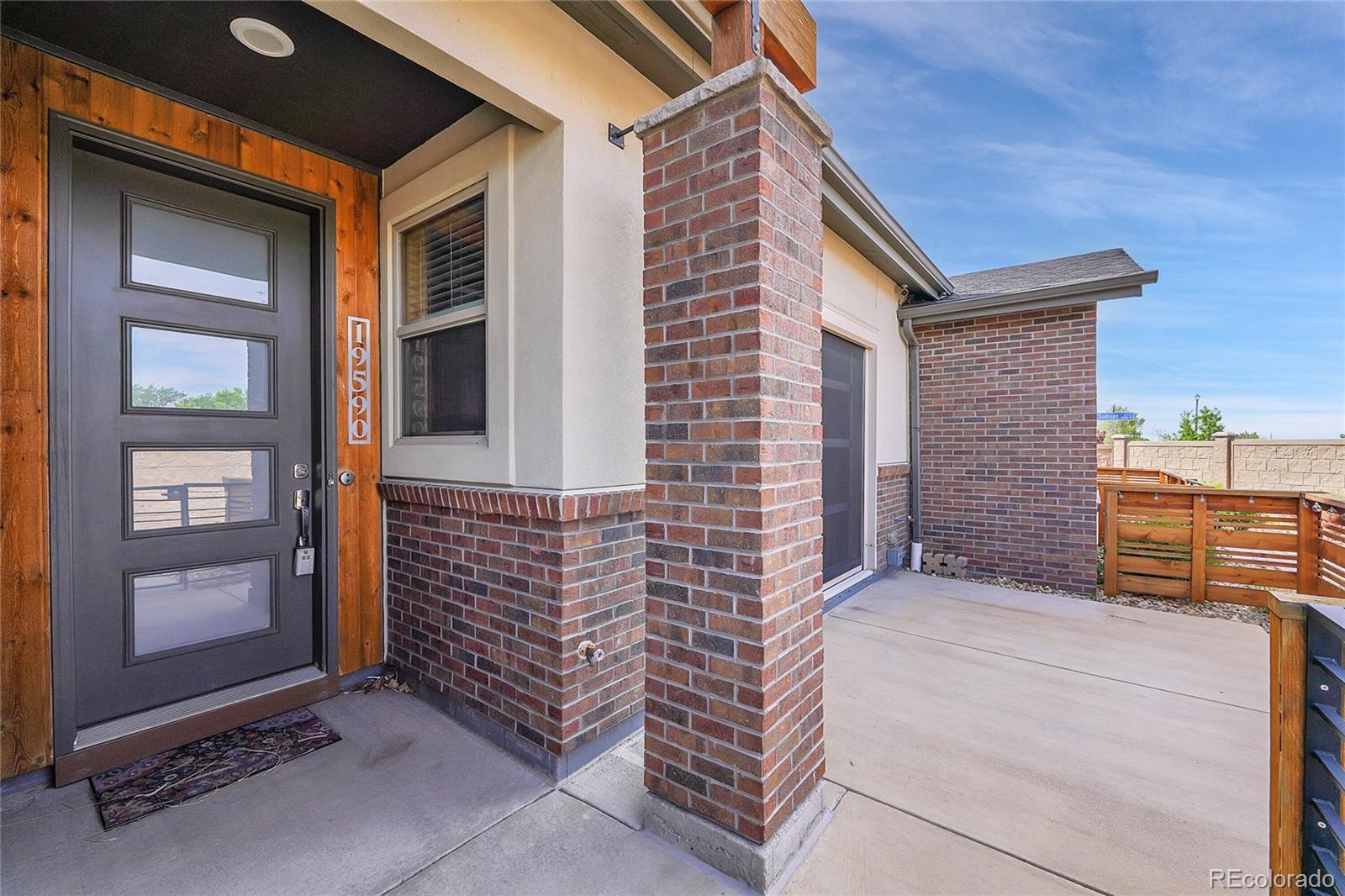 MLS Image #37 for 19590 e sunset circle ,aurora, Colorado