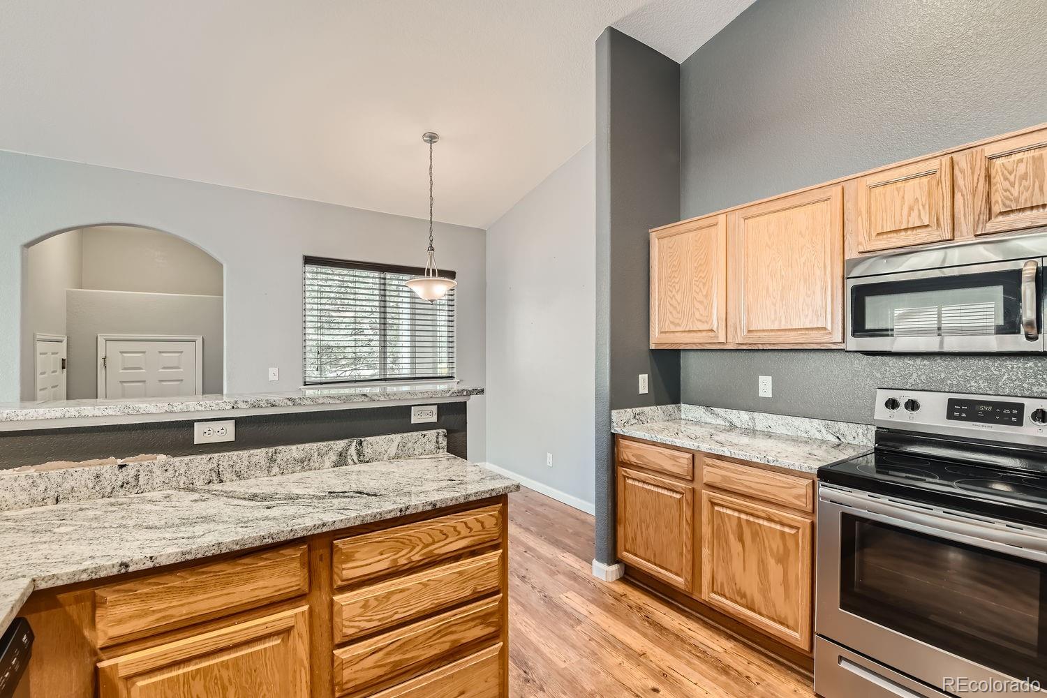 MLS Image #5 for 8237  clayton court,denver, Colorado