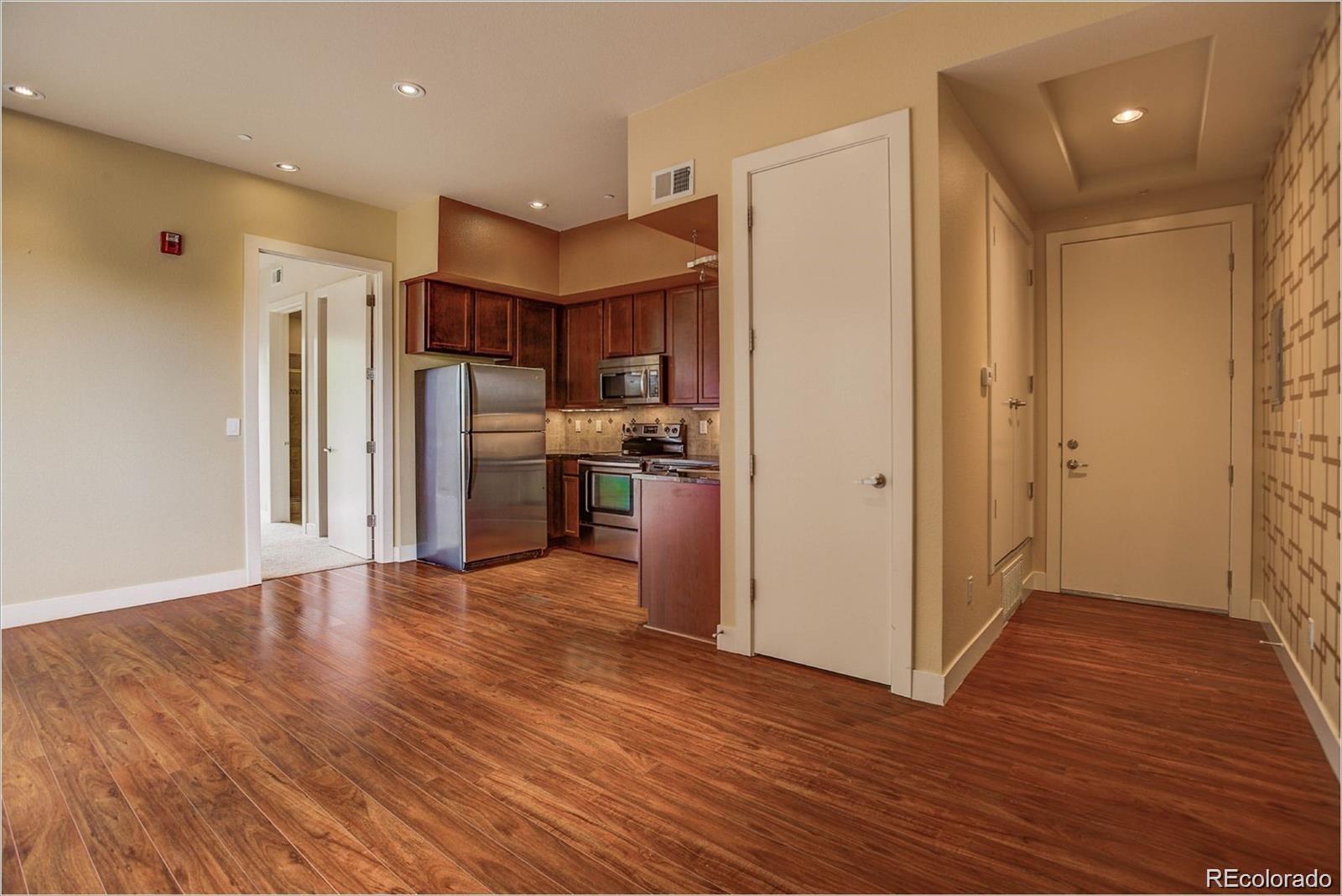 MLS Image #9 for 1488  madison street,denver, Colorado