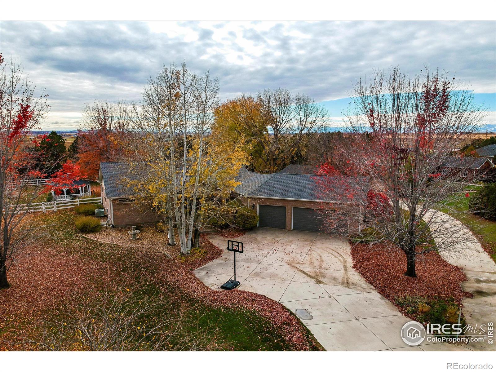 MLS Image #2 for 210  grand view circle,mead, Colorado