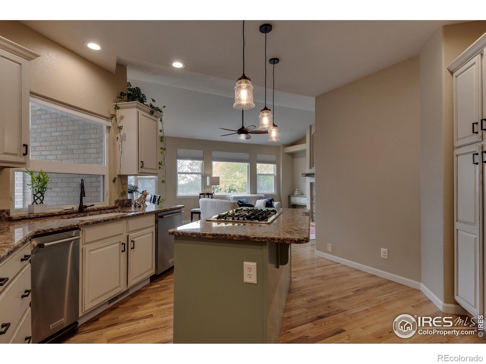 MLS Image #8 for 210  grand view circle,mead, Colorado