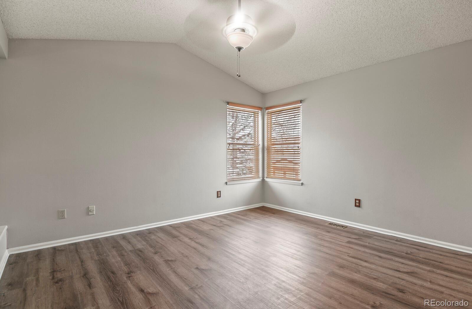 MLS Image #15 for 4933 s evanston street,aurora, Colorado