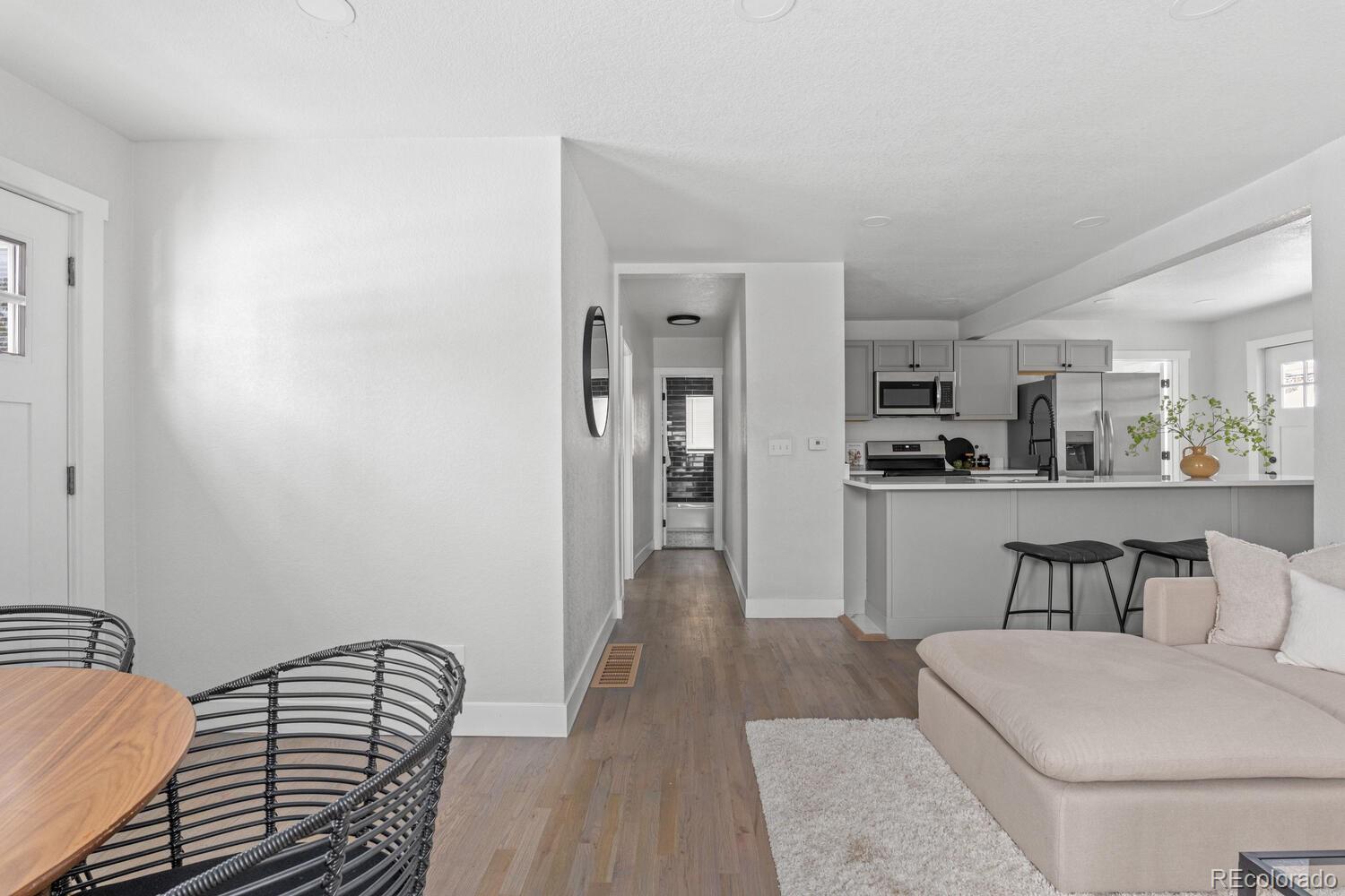 MLS Image #6 for 1380  trenton street,denver, Colorado