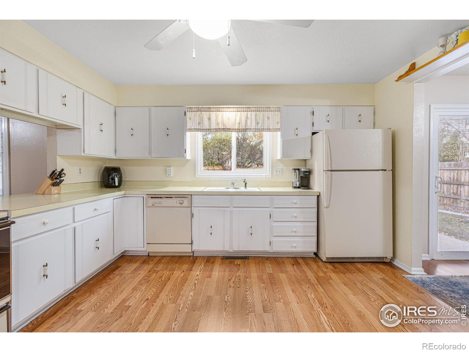 MLS Image #9 for 607  strachan drive,fort collins, Colorado