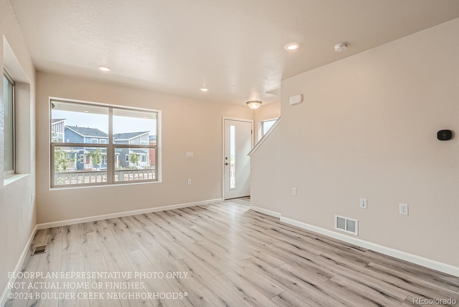 MLS Image #18 for 10271 e 62nd place,denver, Colorado