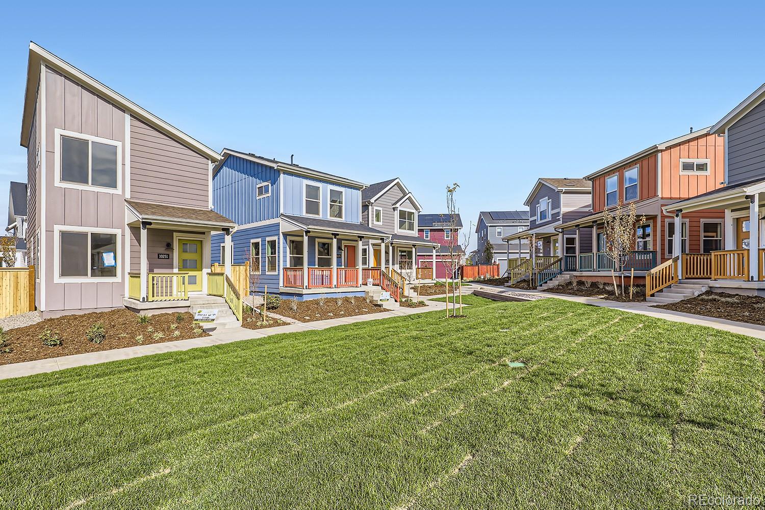 MLS Image #2 for 10271 e 62nd place,denver, Colorado