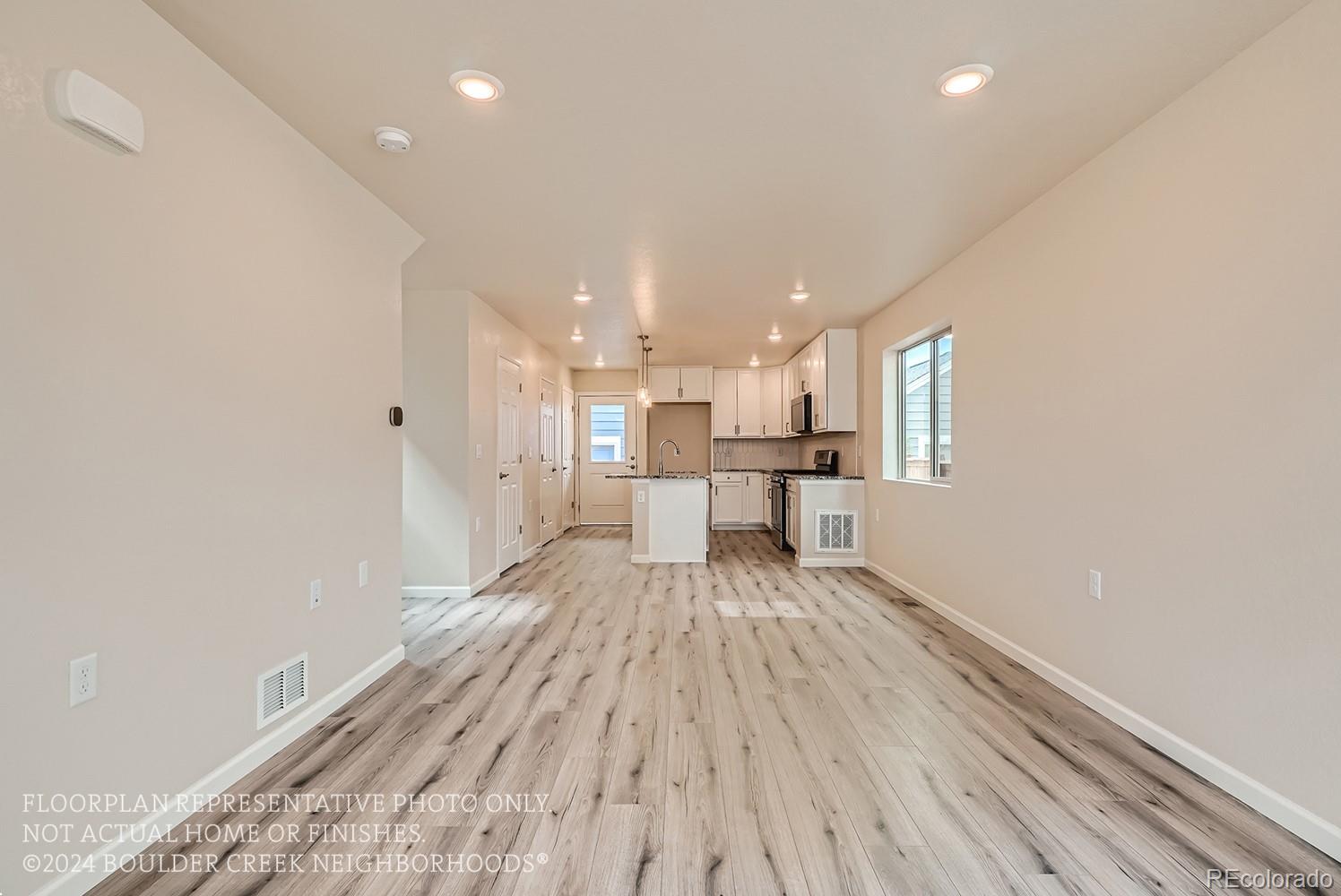 MLS Image #20 for 10271 e 62nd place,denver, Colorado