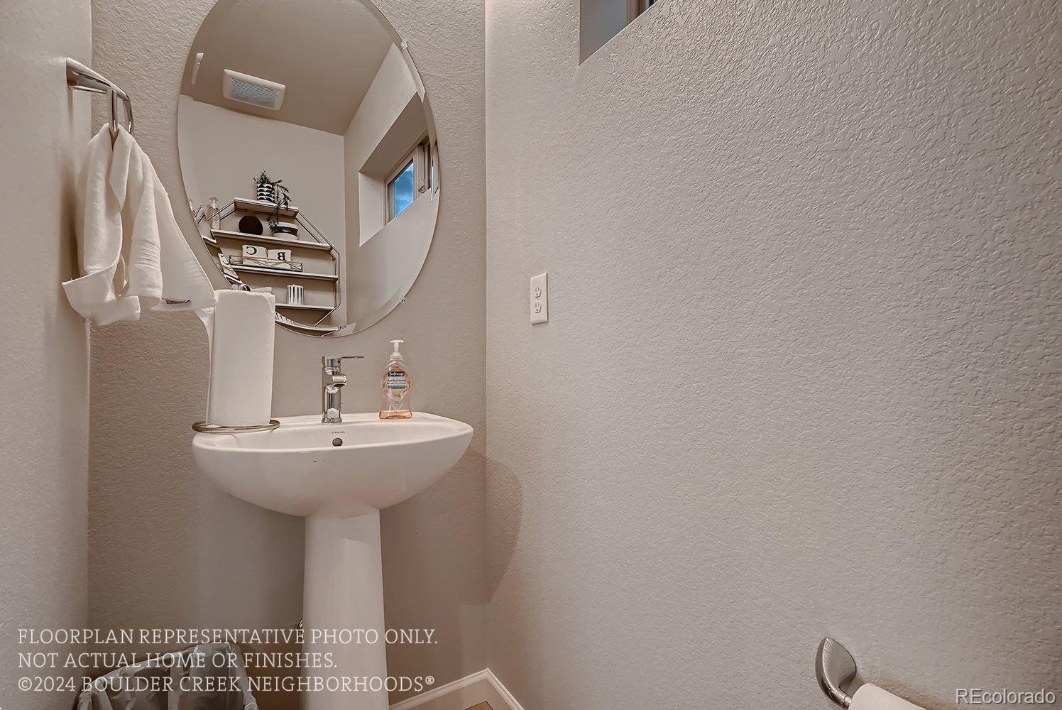 MLS Image #17 for 10371 e 62nd place,denver, Colorado