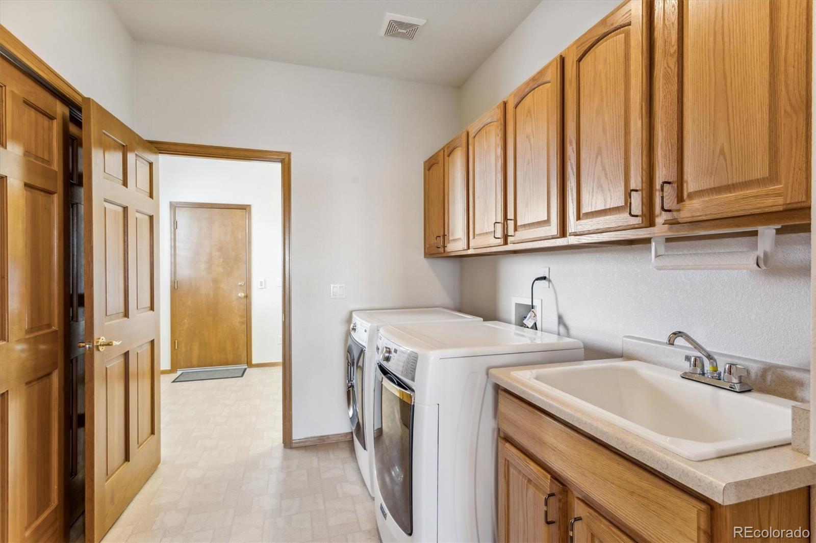 MLS Image #21 for 8129 s algonquian circle,aurora, Colorado