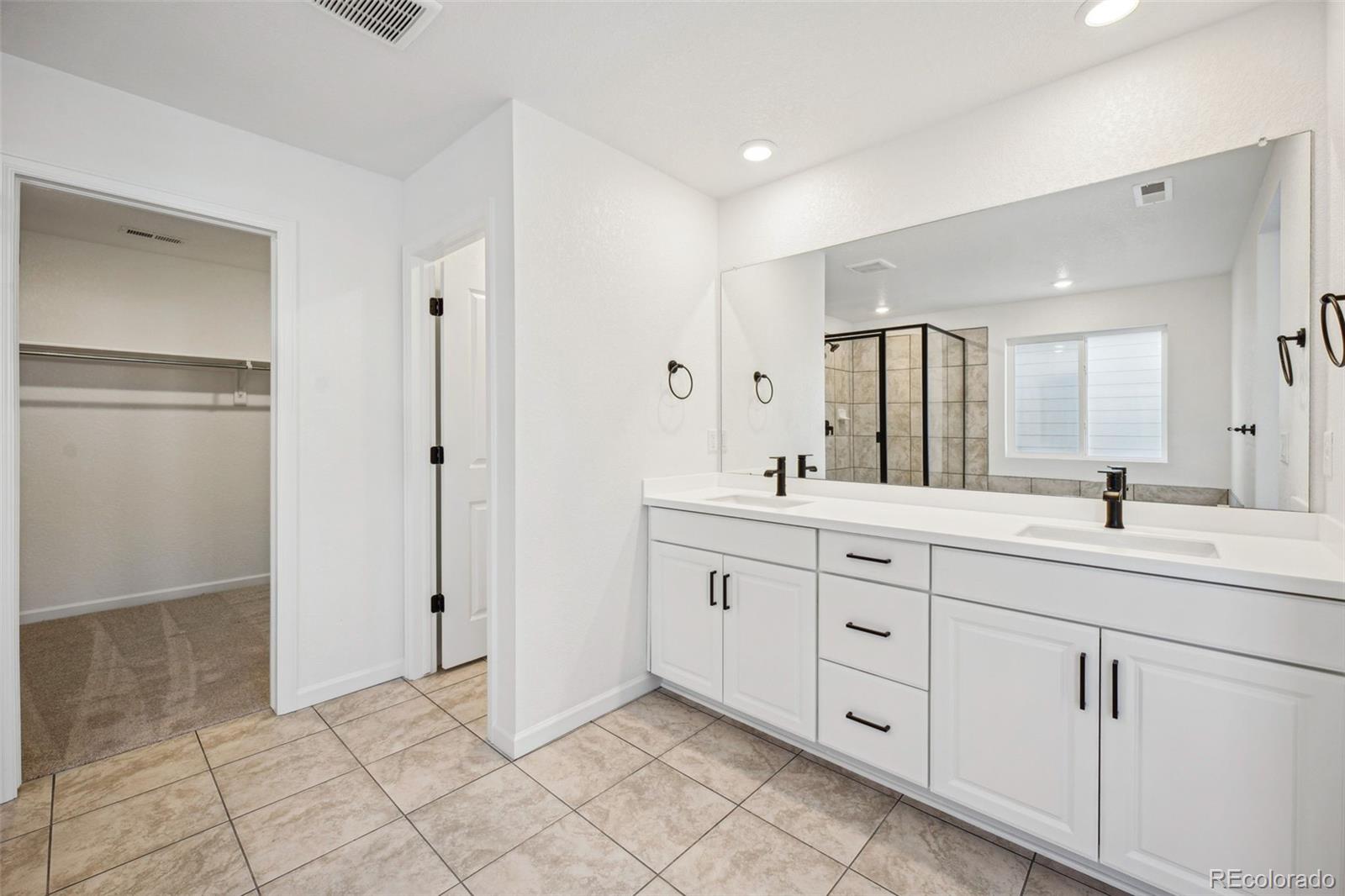 MLS Image #17 for 3372 n buchanan way,aurora, Colorado