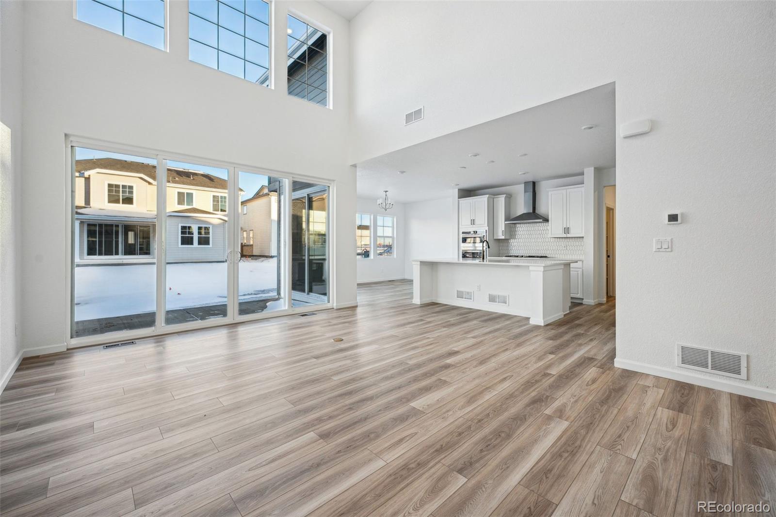 MLS Image #3 for 3372 n buchanan way,aurora, Colorado