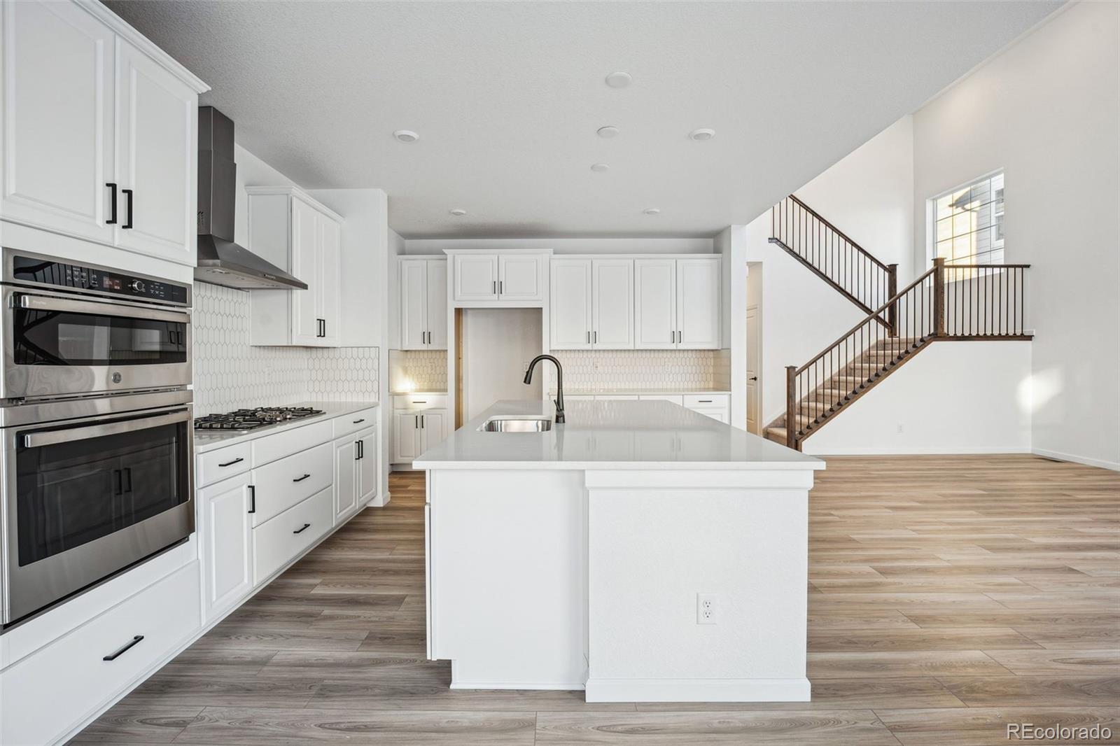 MLS Image #6 for 3372 n buchanan way,aurora, Colorado