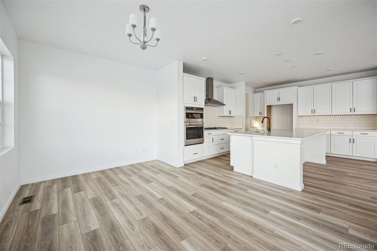 MLS Image #8 for 3372 n buchanan way,aurora, Colorado
