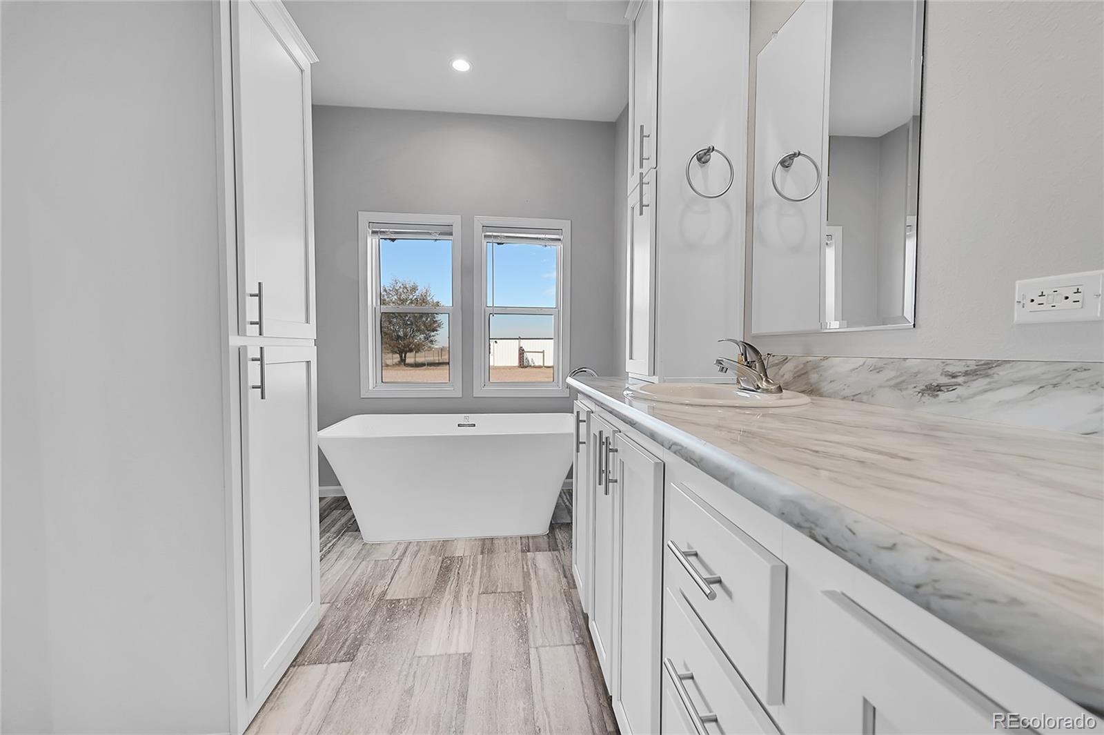 MLS Image #19 for 45148  county road 33 ,pierce, Colorado