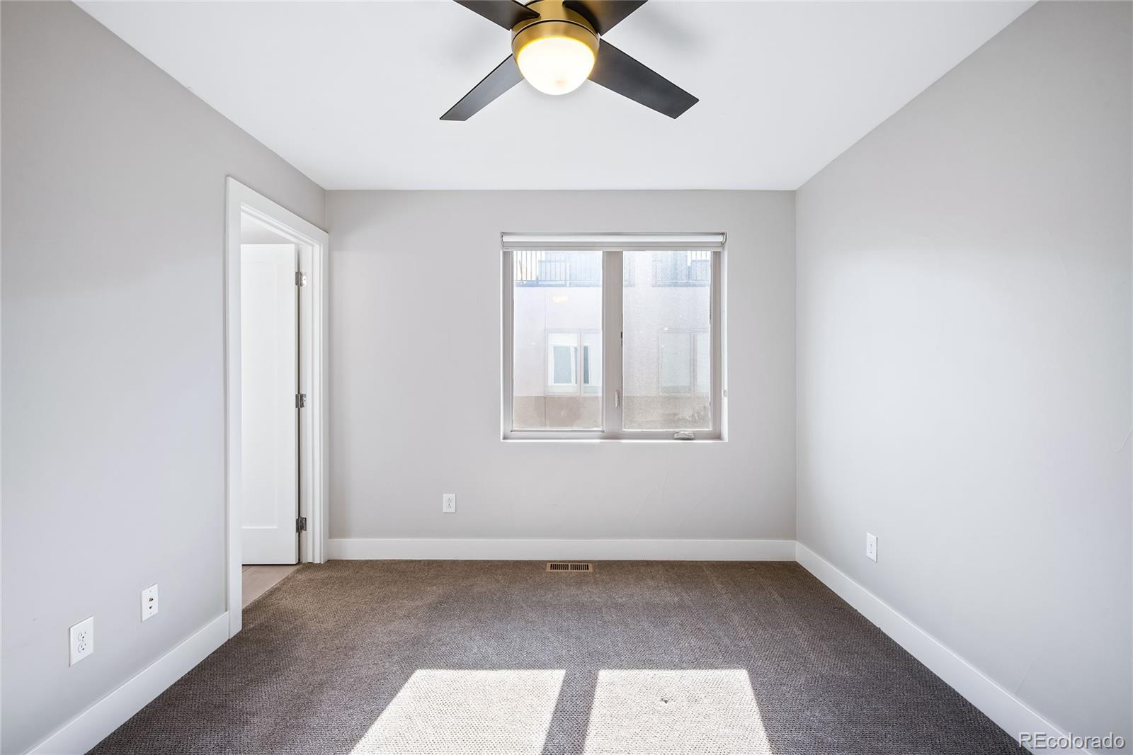 MLS Image #26 for 1930  grove street,denver, Colorado