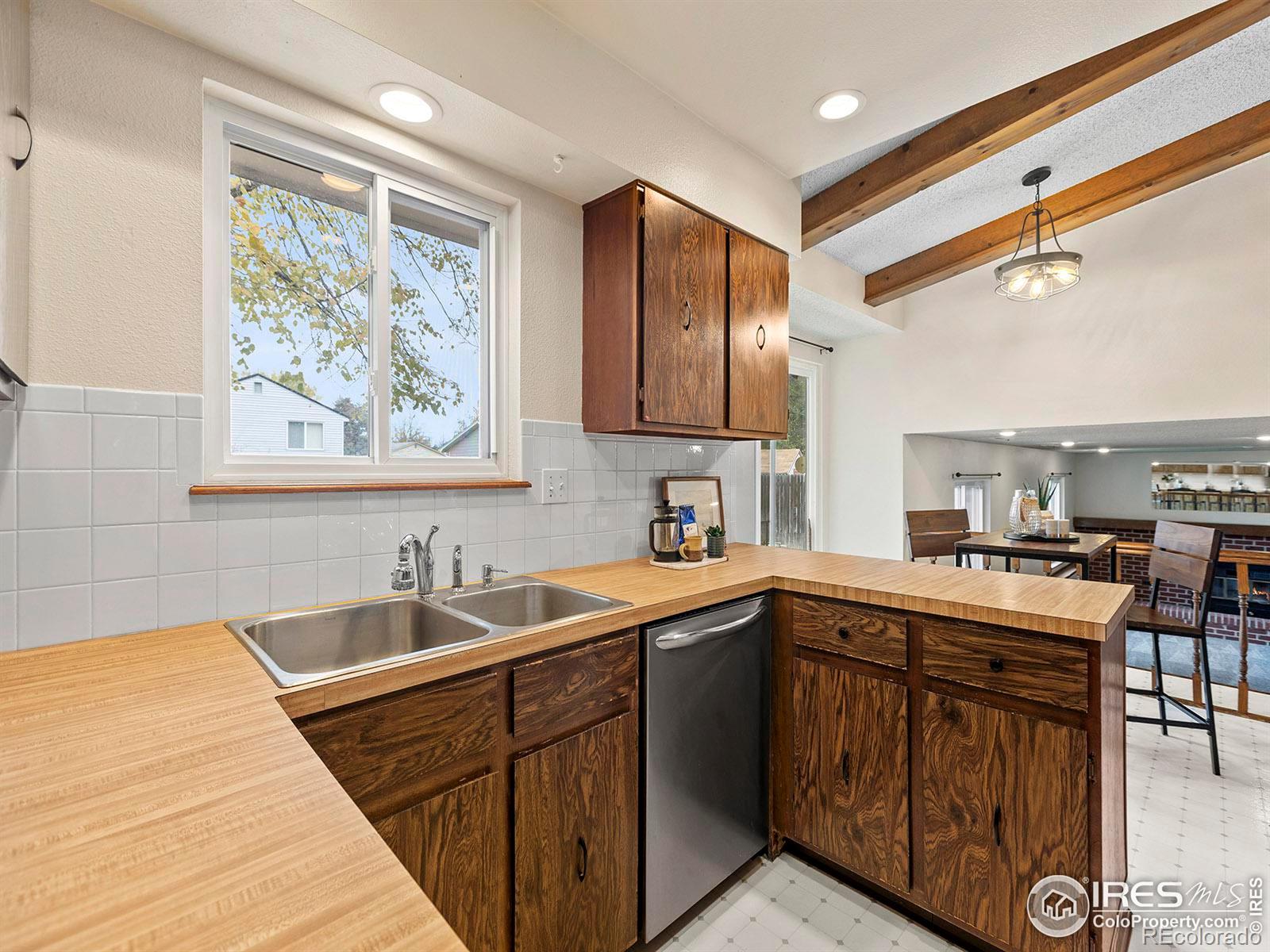 MLS Image #10 for 630  rocky mountain way,fort collins, Colorado