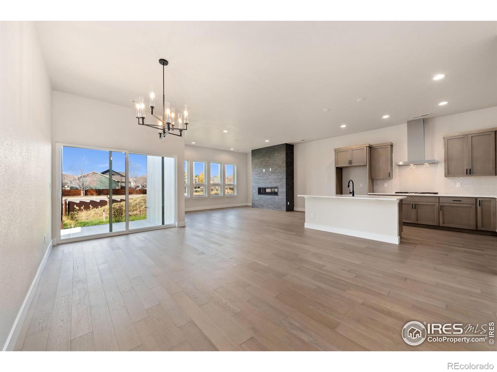 MLS Image #4 for 1724  barefoot drive,windsor, Colorado