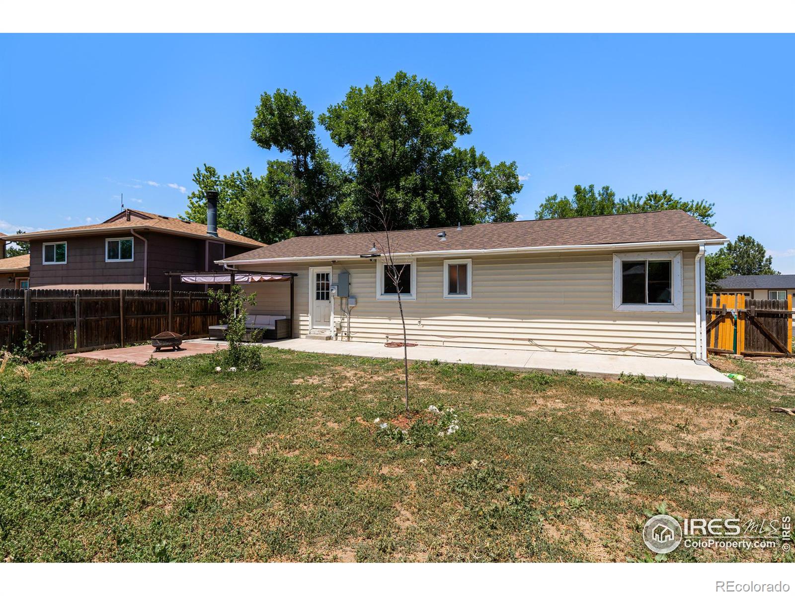 MLS Image #37 for 15682 e colorado avenue,aurora, Colorado