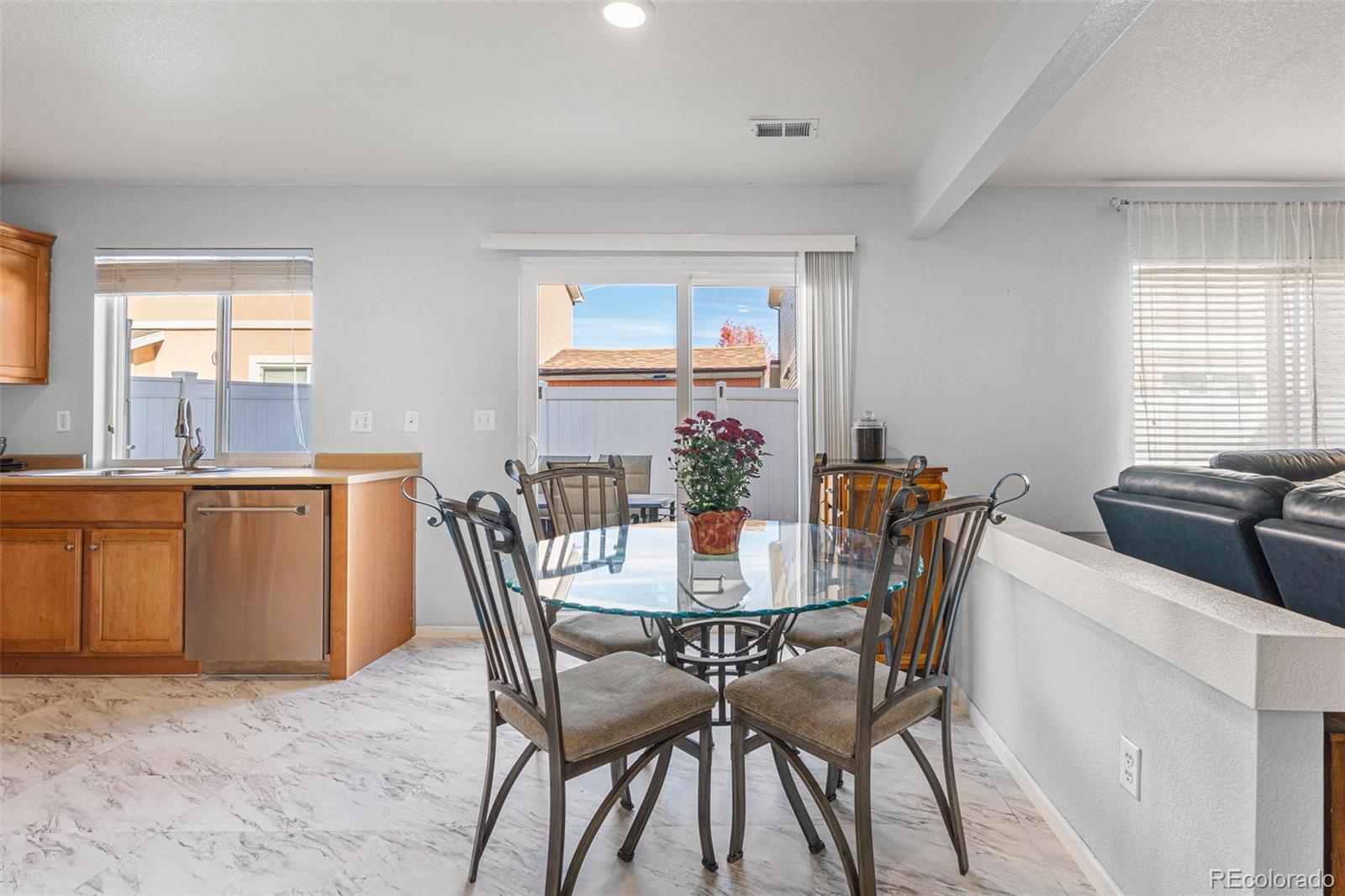 MLS Image #10 for 19525  robins drive,denver, Colorado