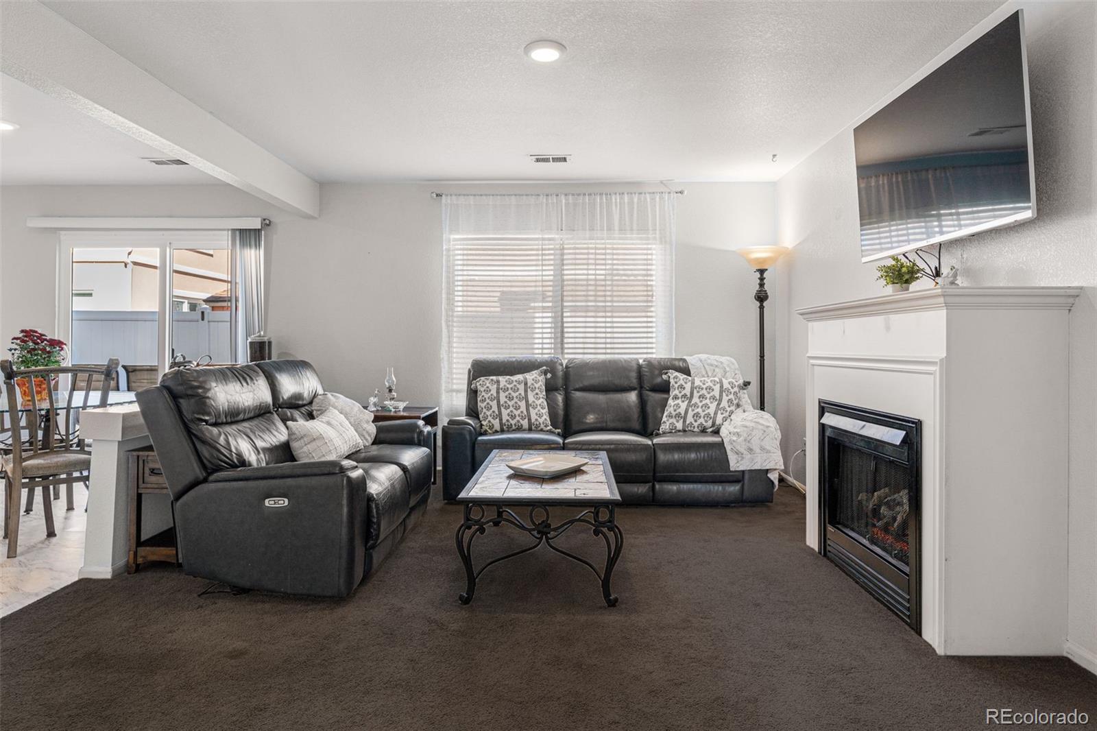 MLS Image #4 for 19525  robins drive,denver, Colorado