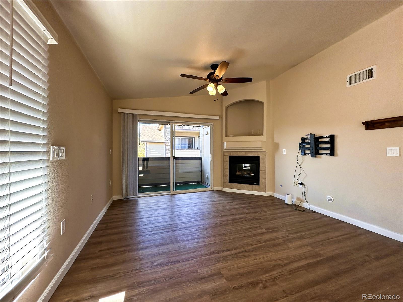 MLS Image #1 for 4875 s balsam way 10-201,littleton, Colorado