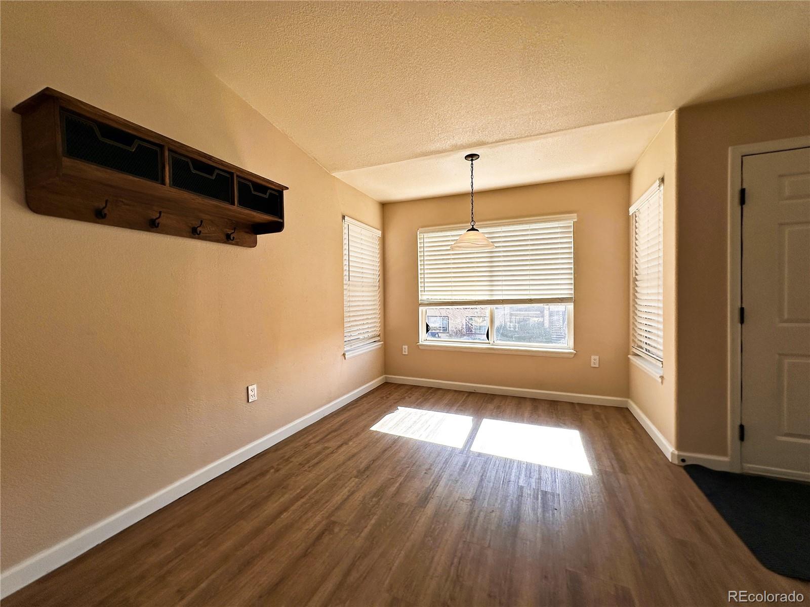 MLS Image #3 for 4875 s balsam way 10-201,littleton, Colorado