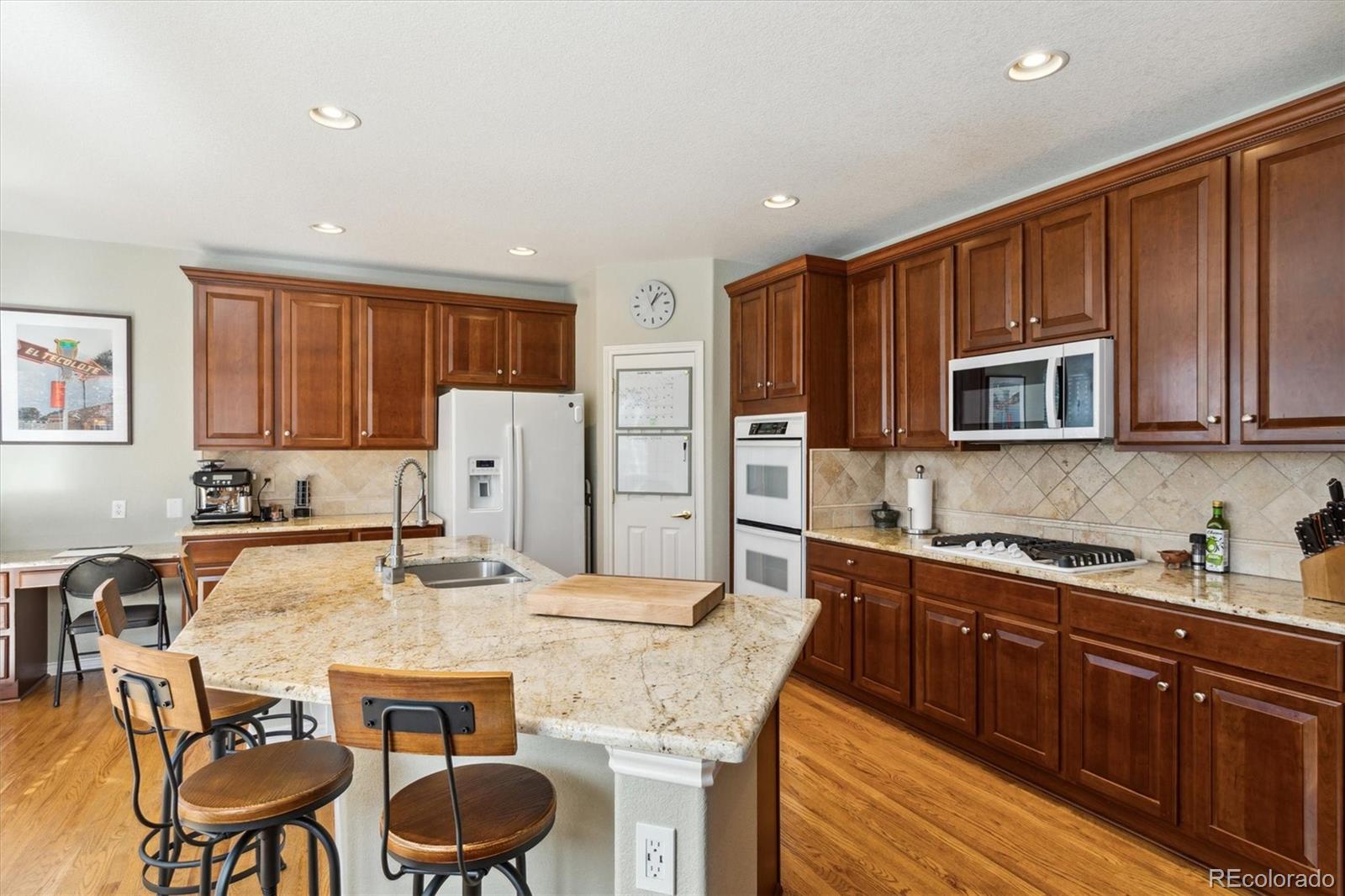 MLS Image #18 for 6529 s rifle court,aurora, Colorado