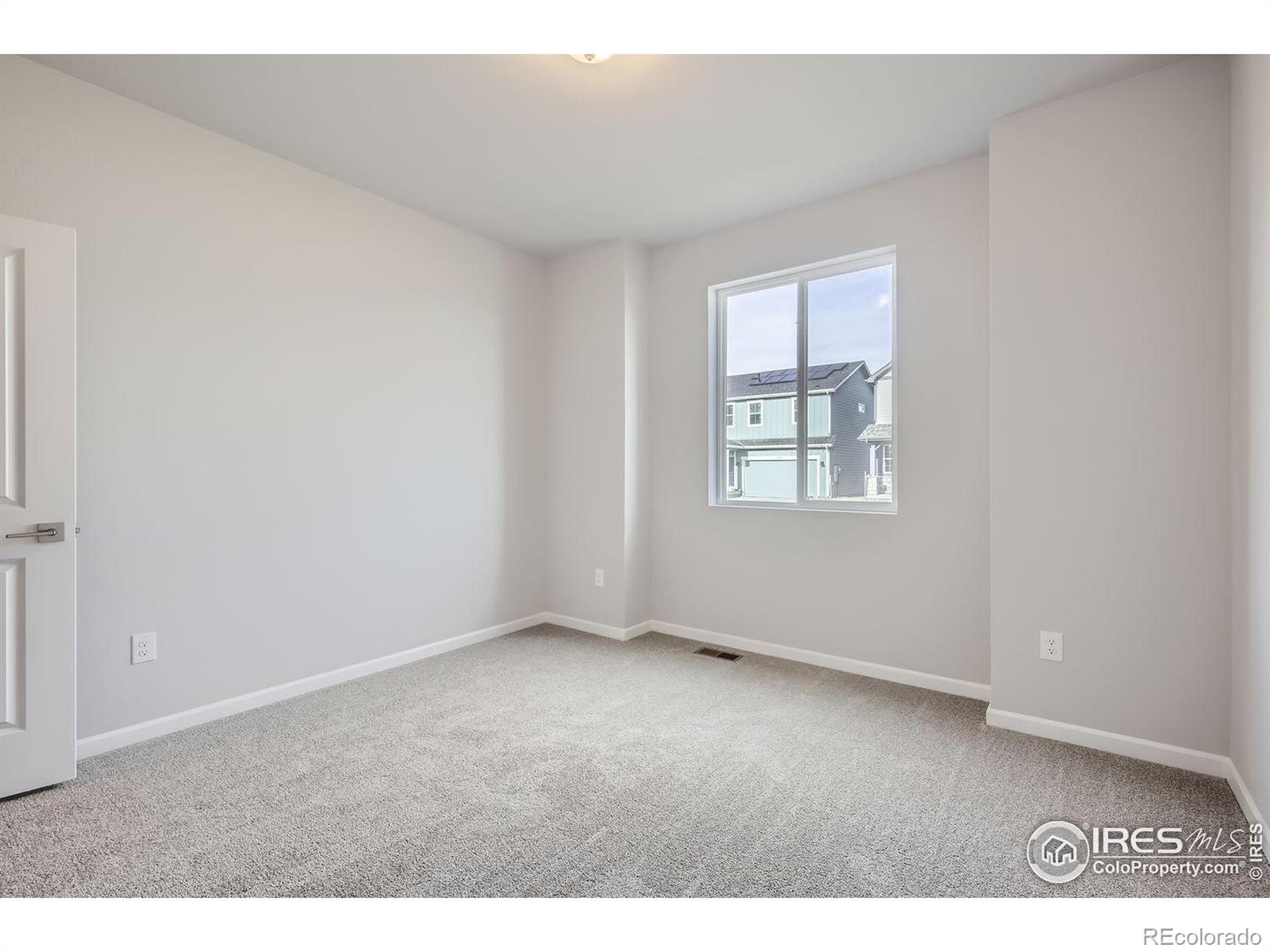 MLS Image #14 for 3574  royal troon avenue,fort collins, Colorado