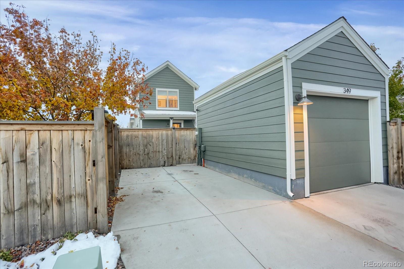 MLS Image #26 for 9349 e 57th place,denver, Colorado