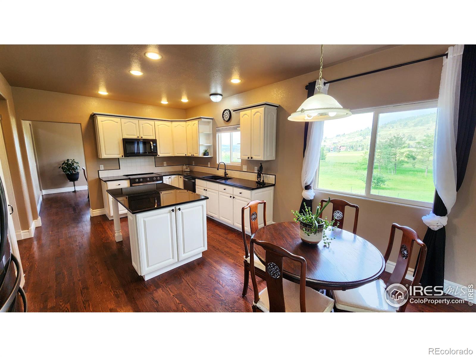 MLS Image #19 for 3245  huckleberry way,loveland, Colorado