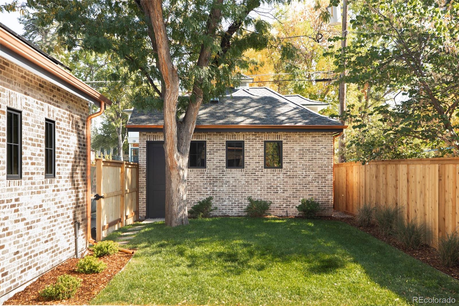 MLS Image #39 for 2150 s saint paul street,denver, Colorado