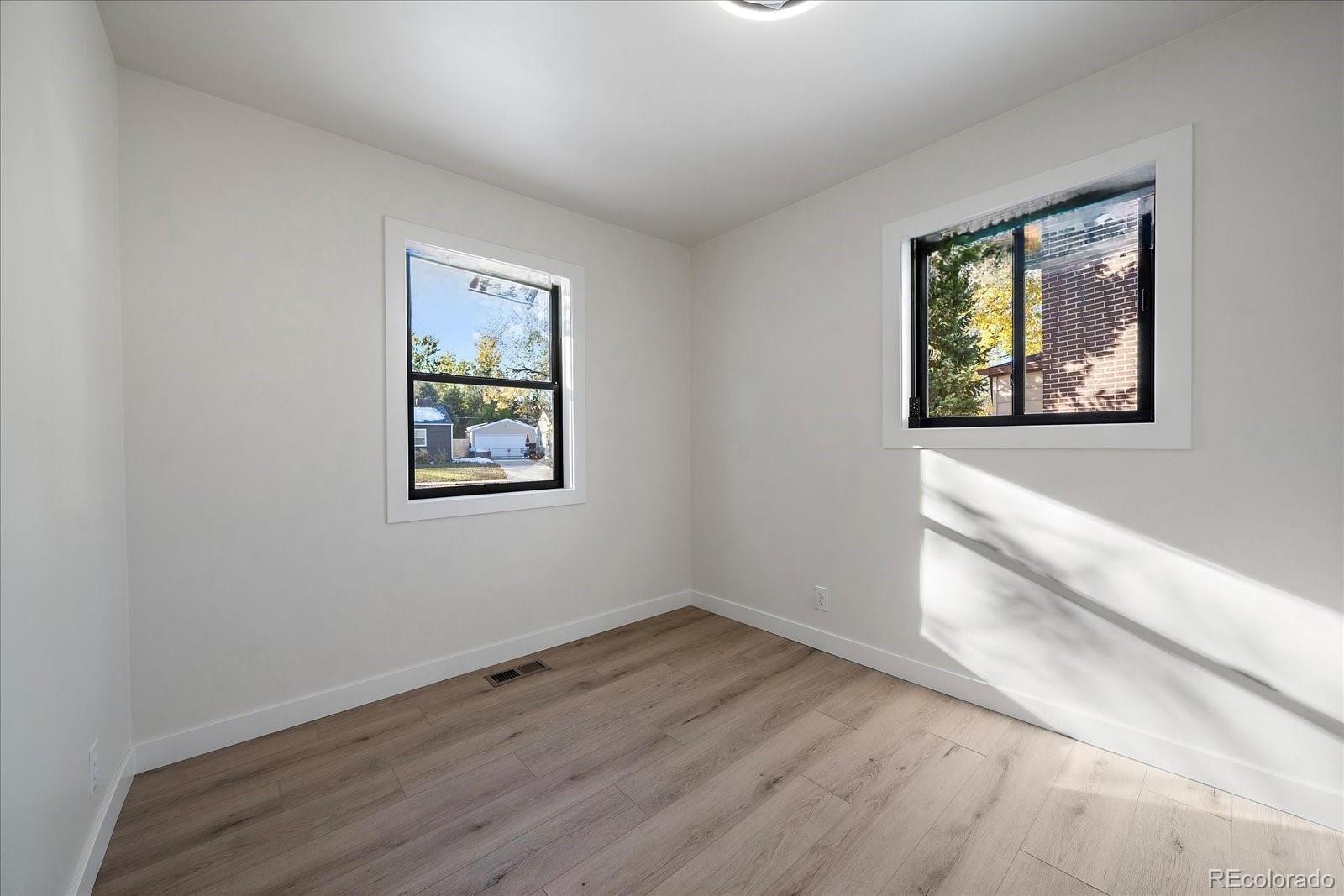 MLS Image #12 for 1360 s forest way,denver, Colorado