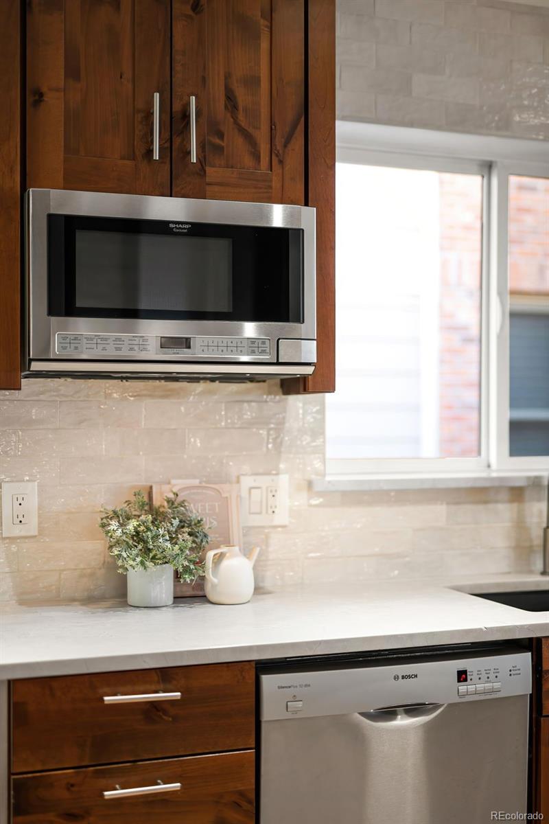 MLS Image #20 for 1326 s clayton street,denver, Colorado