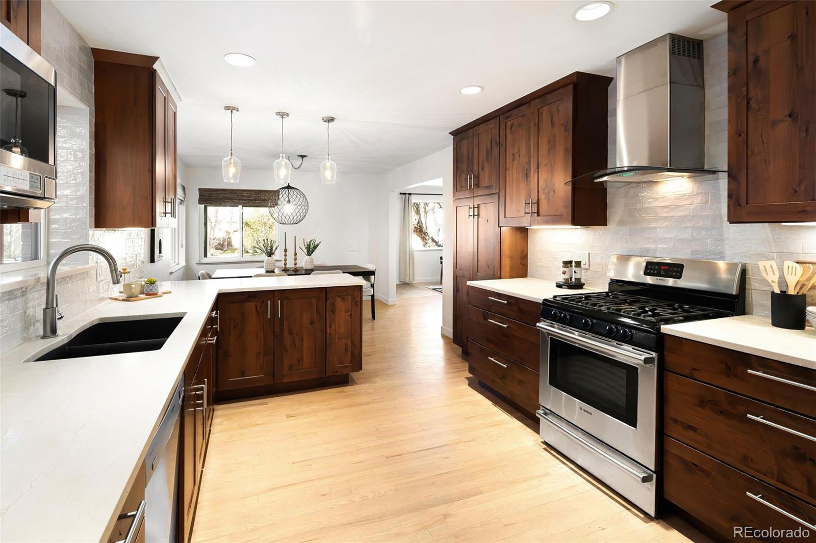 MLS Image #21 for 1326 s clayton street,denver, Colorado