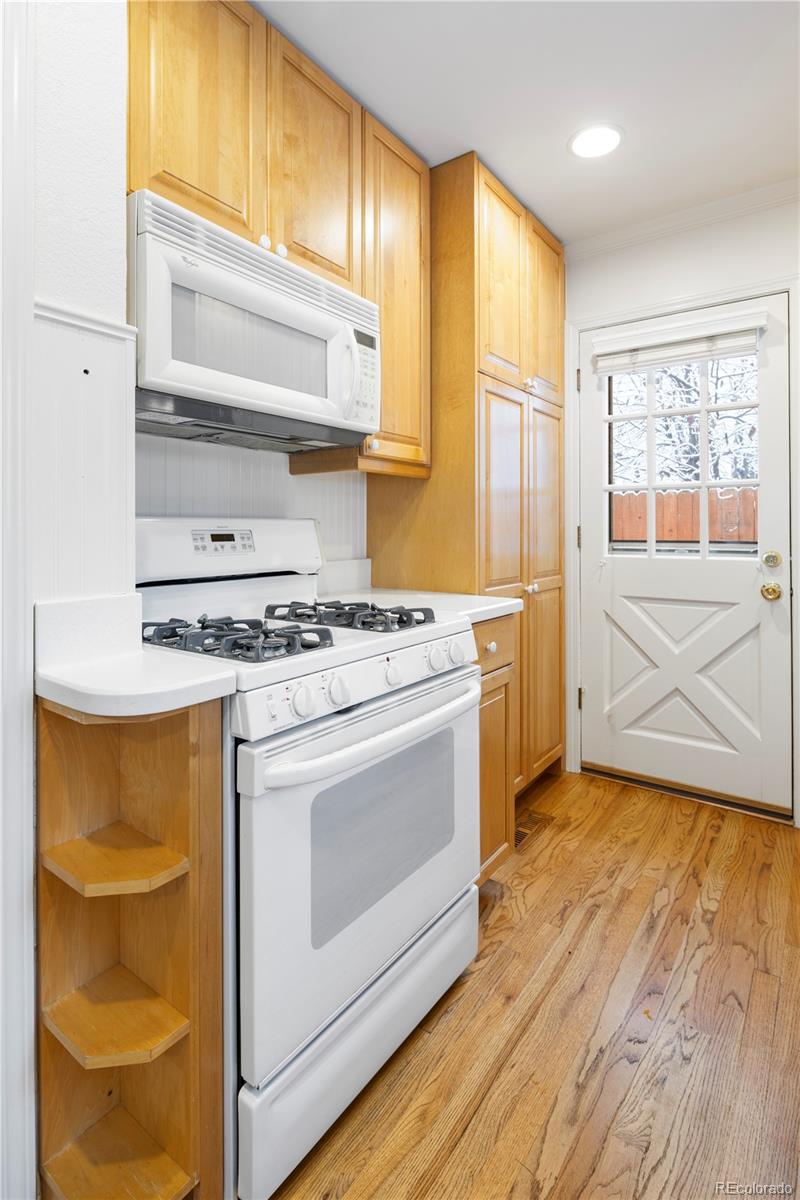 MLS Image #11 for 1641 s cook street,denver, Colorado