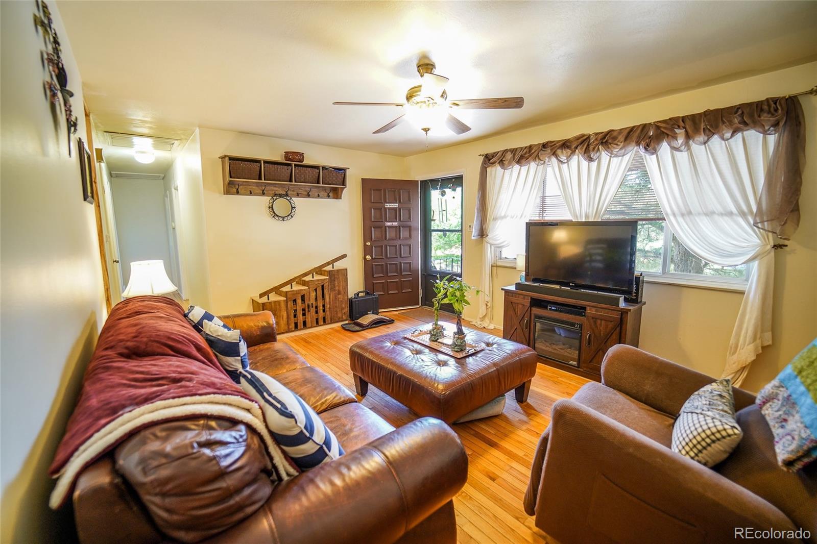 MLS Image #4 for 806  paradise ,colorado springs, Colorado