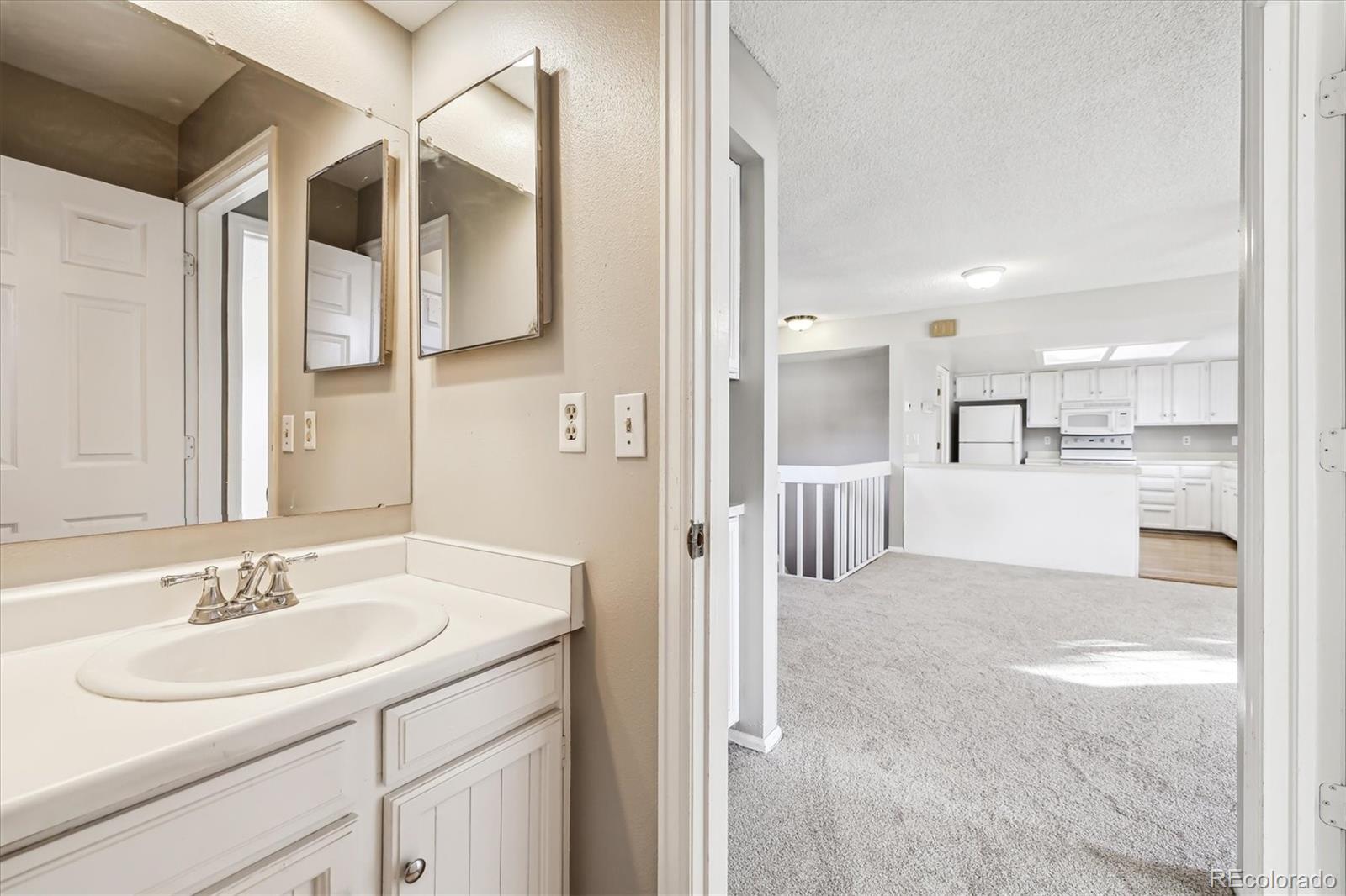 MLS Image #17 for 12602 e warren drive,aurora, Colorado