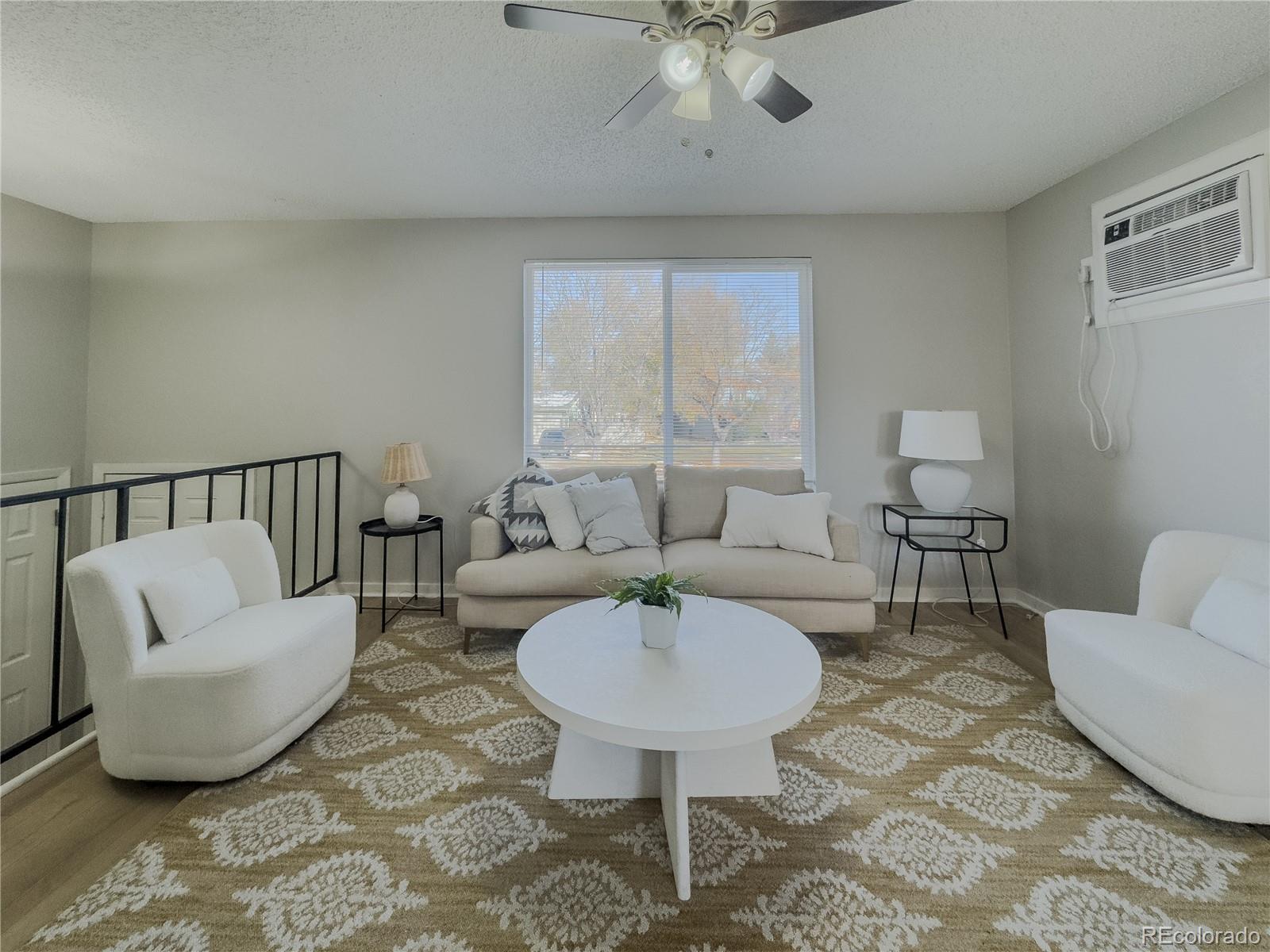 MLS Image #2 for 3367 s helena street,aurora, Colorado