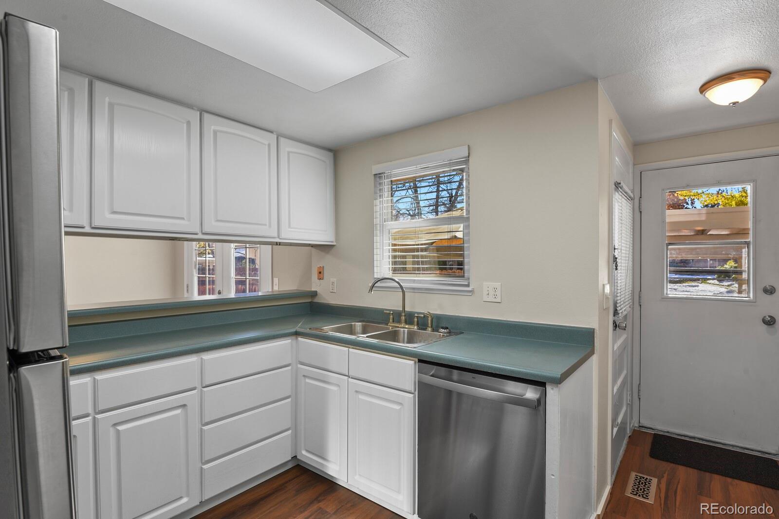 MLS Image #9 for 5935 s willow way,greenwood village, Colorado