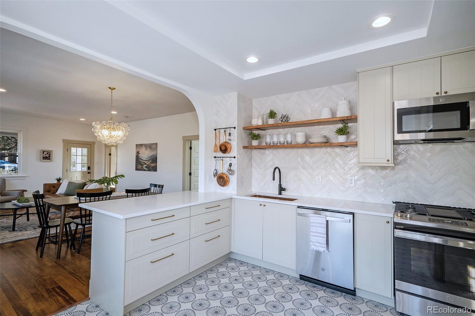 MLS Image #11 for 421 n gilbert street,castle rock, Colorado