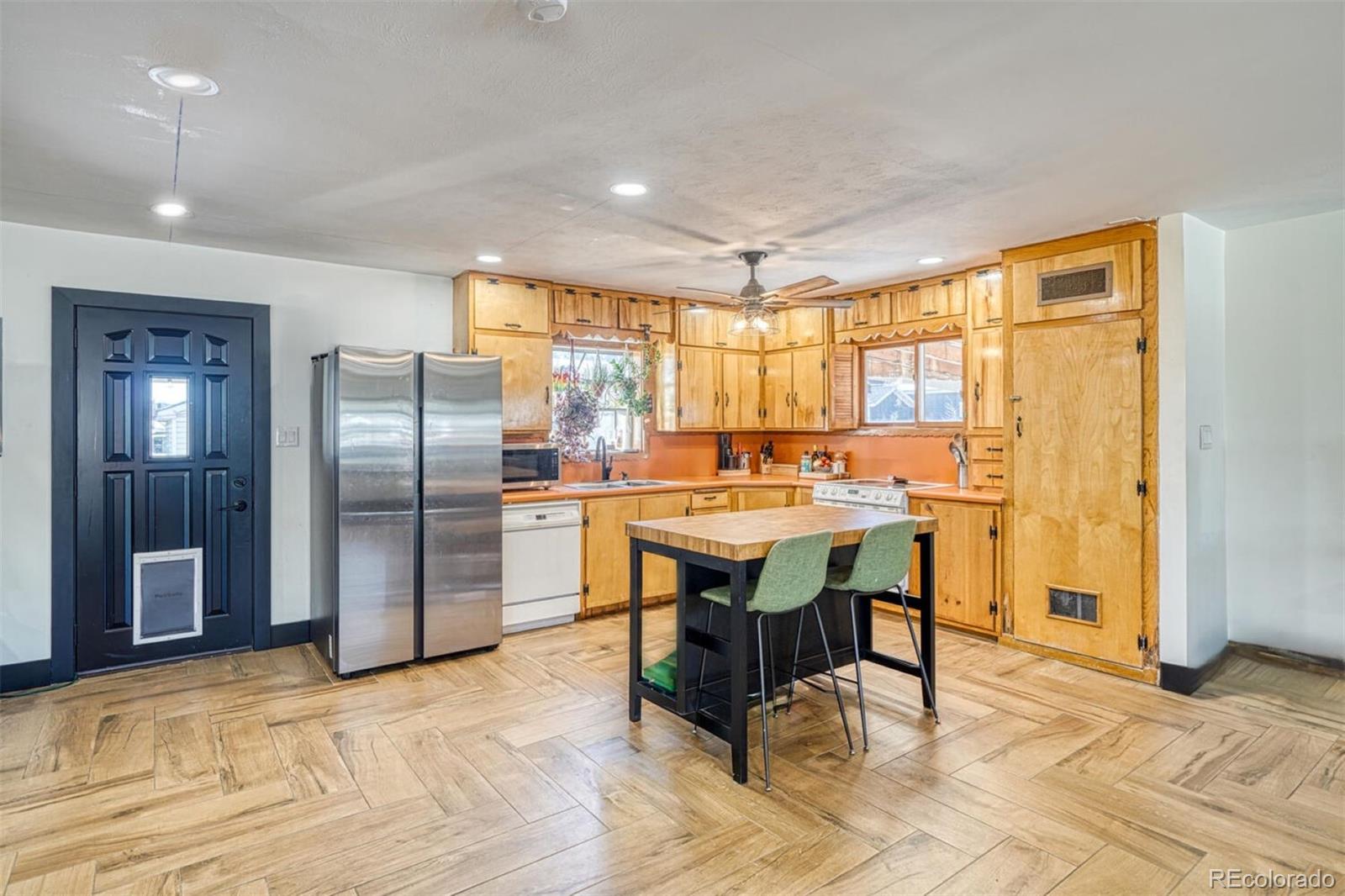 MLS Image #5 for 1021  g street,salida, Colorado